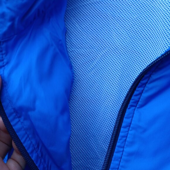 Vintage size medium NIKE windbreaker with zip-away hood - Picture 6 of 8